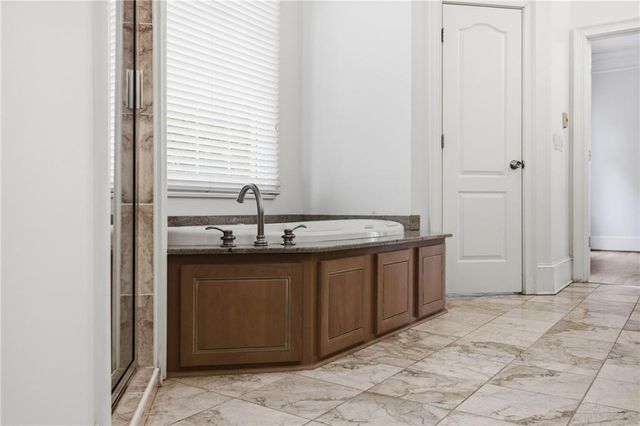 5 Saint Andrews Way SW, Rome, GA 30165