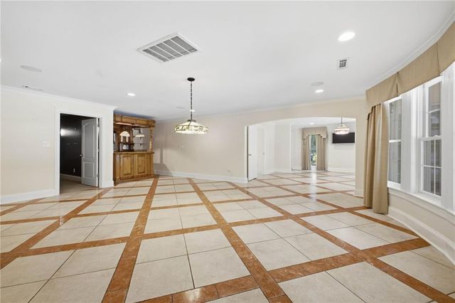 5 Saint Andrews Way SW, Rome, GA 30165