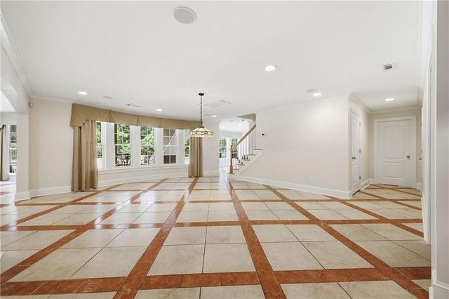 5 Saint Andrews Way SW, Rome, GA 30165