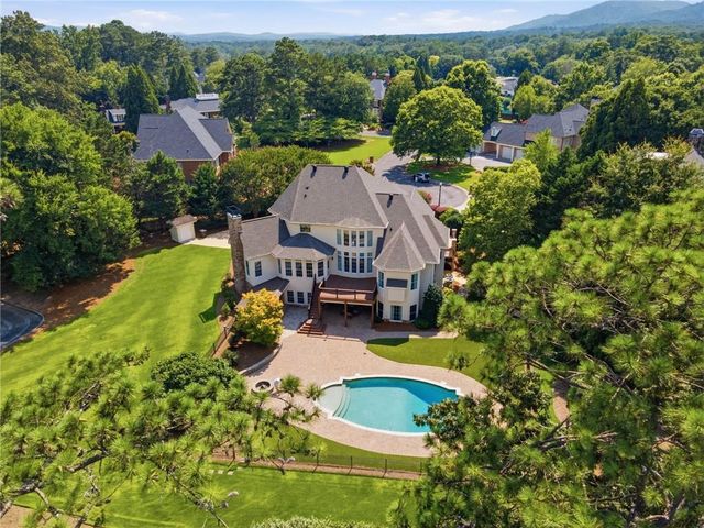 5 Saint Andrews Way SW, Rome, GA 30165