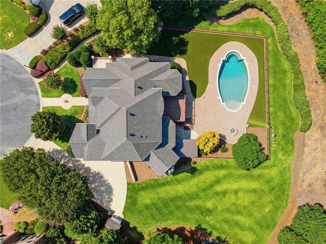 5 Saint Andrews Way SW, Rome, GA 30165