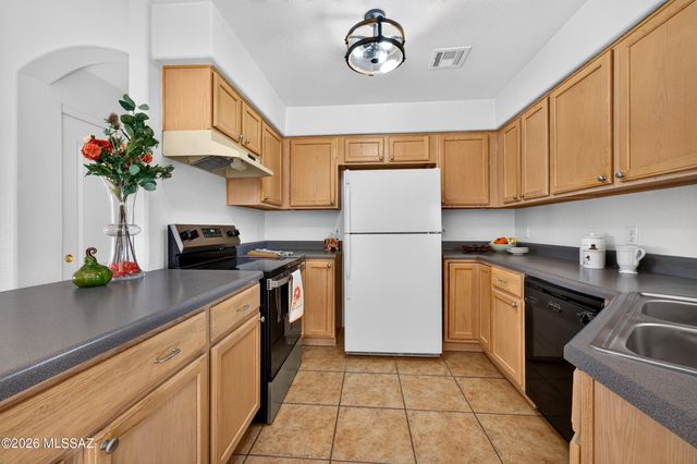 12692 N Owl Head Canyon Road, Marana, AZ 85658