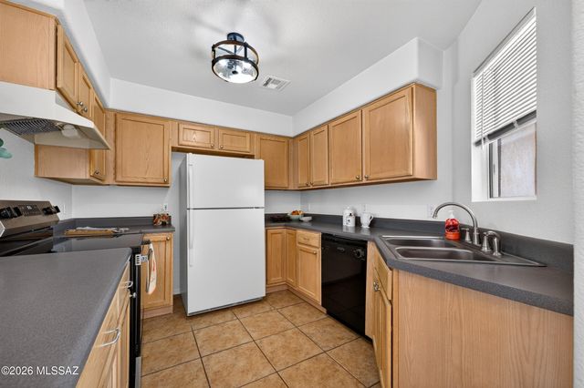 12692 N Owl Head Canyon Road, Marana, AZ 85658