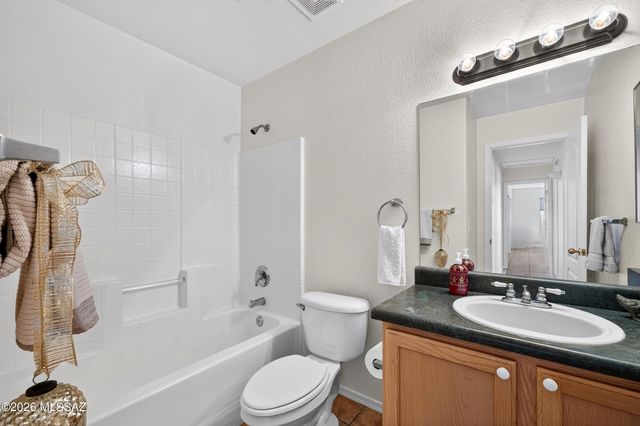 12692 N Owl Head Canyon Road, Marana, AZ 85658