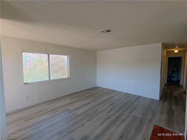 6228 Ilanos Lane C, Las Vegas, NV 89108