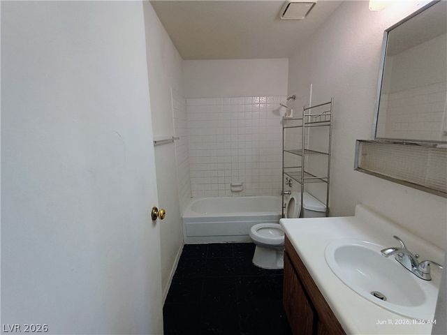 6228 Ilanos Lane C, Las Vegas, NV 89108