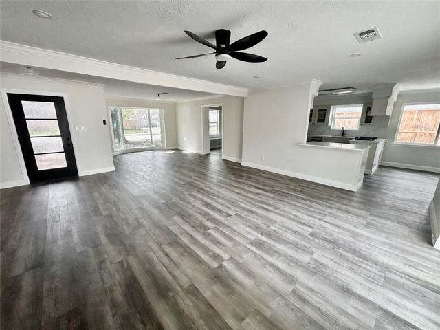 2511 Briarpark Drive, Houston, TX 77042