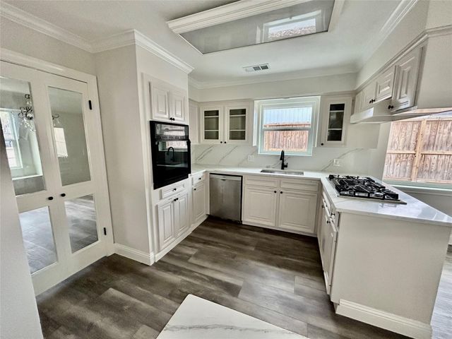 2511 Briarpark Drive, Houston, TX 77042