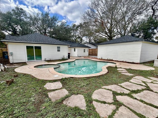 2511 Briarpark Drive, Houston, TX 77042