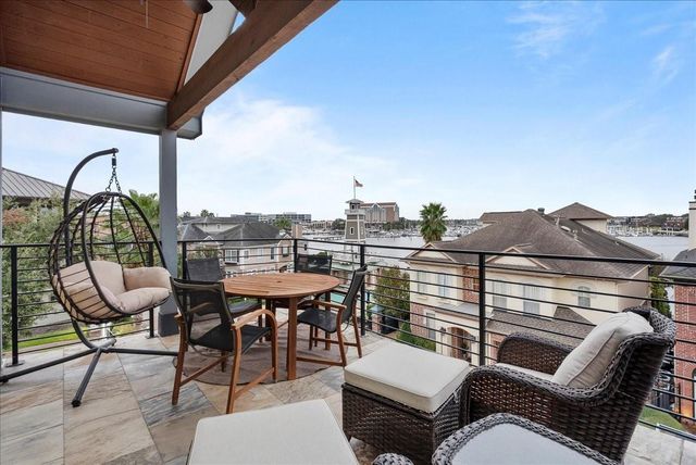 1402 Oceanside Lane, League City, TX 77573