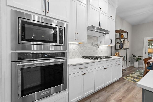 1402 Oceanside Lane, League City, TX 77573