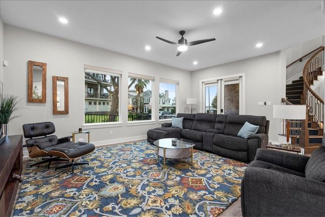 1402 Oceanside Lane, League City, TX 77573