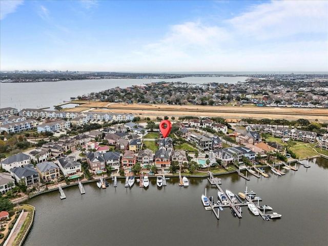 1402 Oceanside Lane, League City, TX 77573