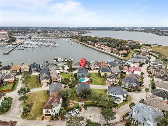 1402 Oceanside Lane, League City, TX 77573