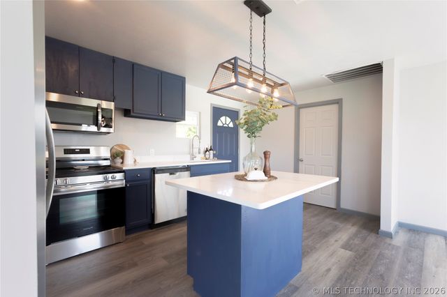 100 S 2nd Street, Haileyville, OK 74546