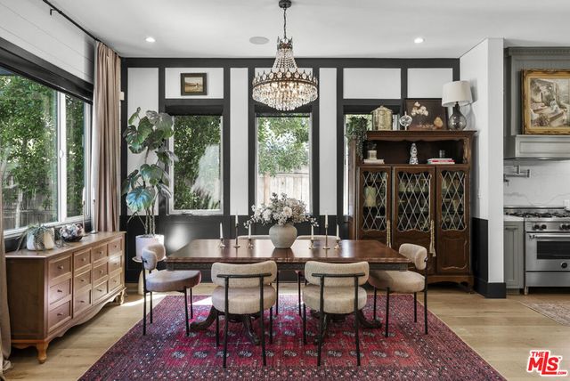 13431 Weddington Street, Sherman Oaks, CA 91401