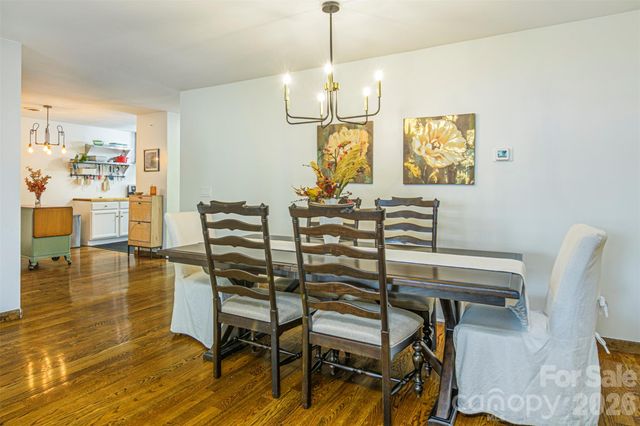 461 Britton Creek Drive, Hendersonville, NC 28791