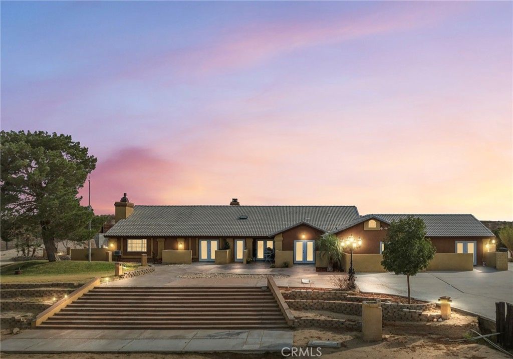 13801 Shadow Mountain, Helendale, CA 92342