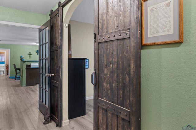 315 S Forest Lake, Longview, TX 75605