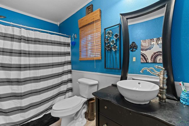 315 S Forest Lake, Longview, TX 75605