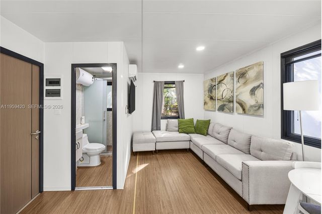 5511 Woodland Ln 0, Dania Beach, FL 33312