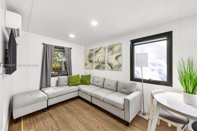 5511 Woodland Ln 0, Dania Beach, FL 33312