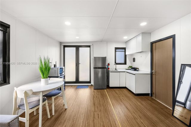 5511 Woodland Ln 0, Dania Beach, FL 33312