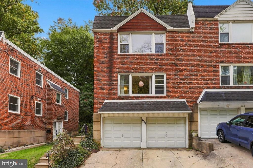 634 GREEN LN, PHILADELPHIA, PA 19128 — exterior