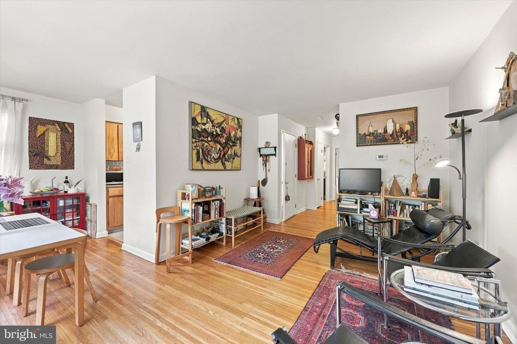 634 GREEN LN, PHILADELPHIA, PA 19128 — photo 5