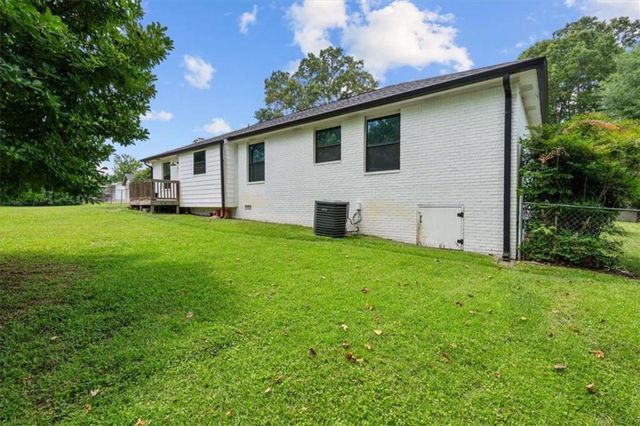432 Sally Ann Circle, Bowdon, GA 30108