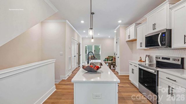 821 Hammers Lane, Charlotte, NC 28205