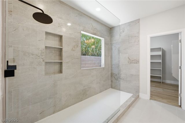 6504 Birdhouse Street, North Las Vegas, NV 89084