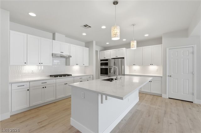 6504 Birdhouse Street, North Las Vegas, NV 89084