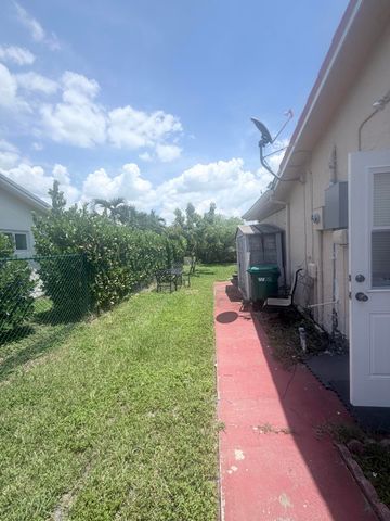 7302 WESTWOOD Drive, Tamarac, FL 33321
