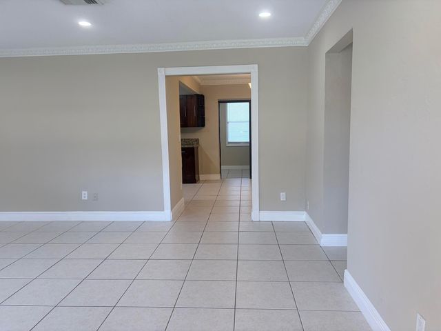 7302 WESTWOOD Drive, Tamarac, FL 33321