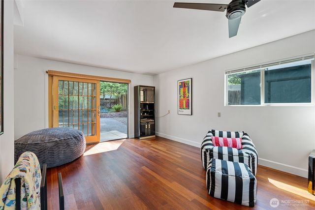 200 E N COVE Road, Shelton, WA 98584
