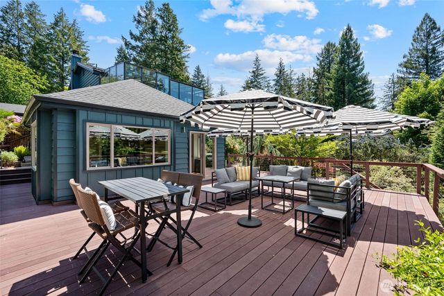 200 E N COVE Road, Shelton, WA 98584