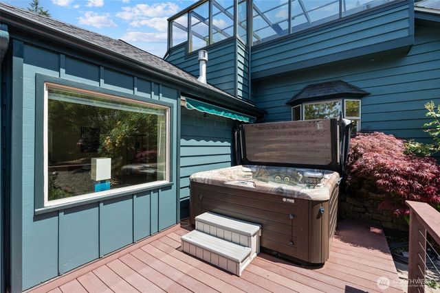 200 E N COVE Road, Shelton, WA 98584