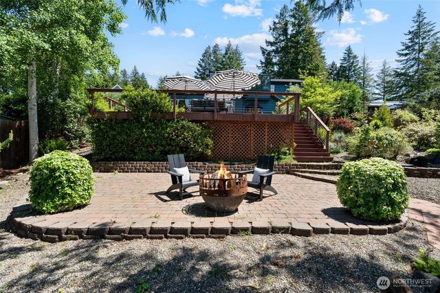 200 E N COVE Road, Shelton, WA 98584