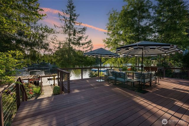200 E N COVE Road, Shelton, WA 98584