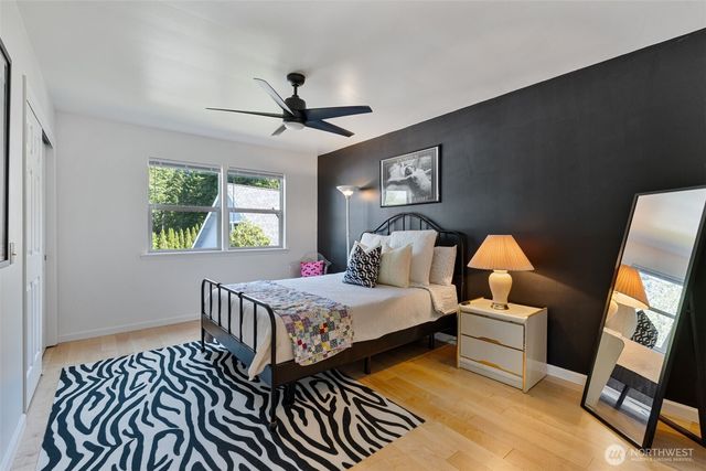 200 E N COVE Road, Shelton, WA 98584