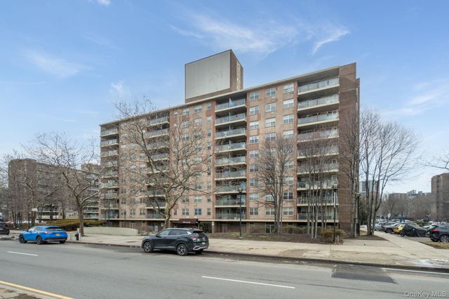 12205 Flatlands Avenue 4G, Brooklyn, NY 11207