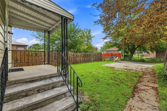 2788 Monroe Avenue, Niagara Falls, NY 14303