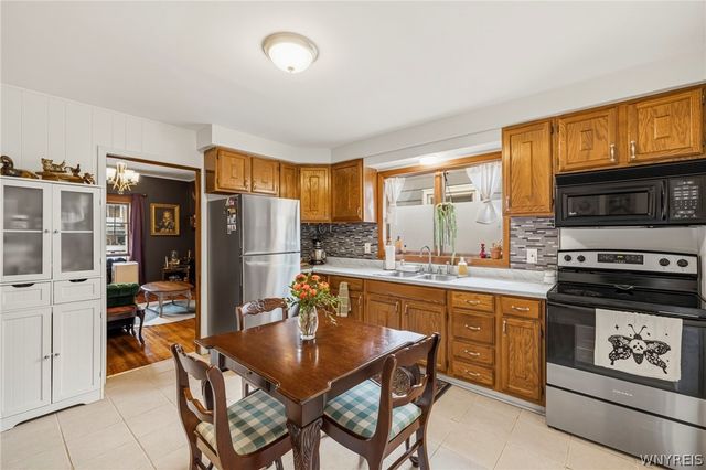 2788 Monroe Avenue, Niagara Falls, NY 14303