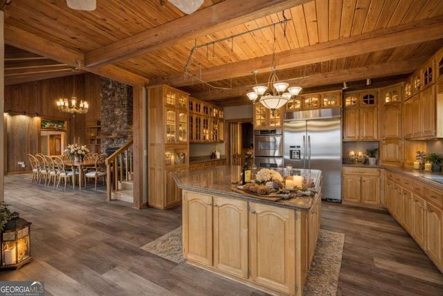 1478 Shinbone Valley Road, Lafayette, GA 30728