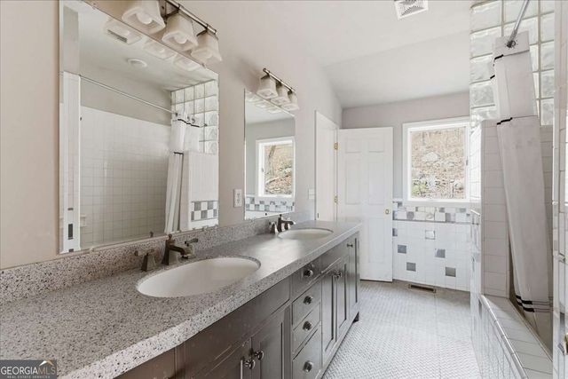 1478 Shinbone Valley Road, Lafayette, GA 30728