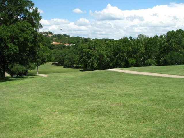 114 Blue Lake CV, Lakeway, TX 78734