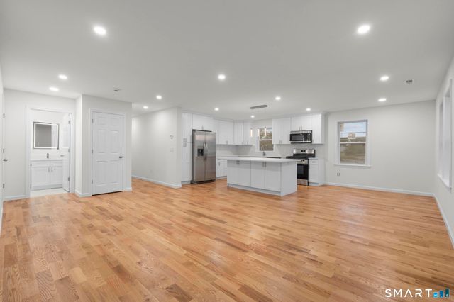 131 Columbia Street 2, Bridgeport, CT 06604