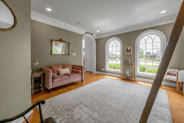 310 Ironwood Circle, Paris, KY 40361