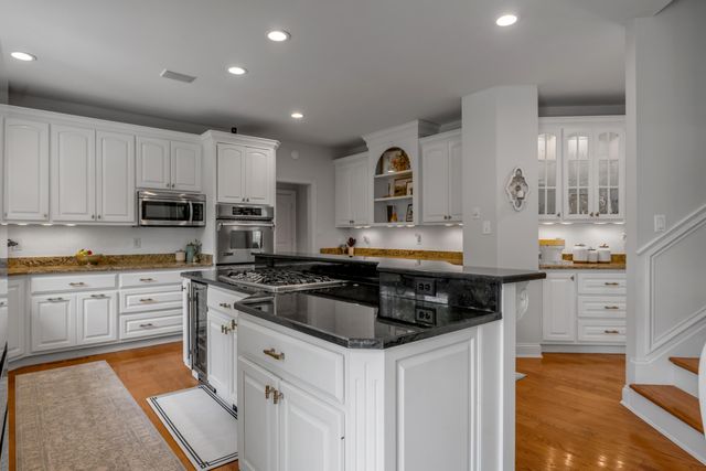 310 Ironwood Circle, Paris, KY 40361